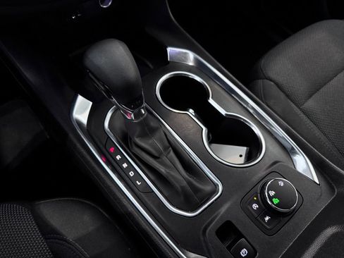 Certified 2022 Chevrolet Traverse LT image 24