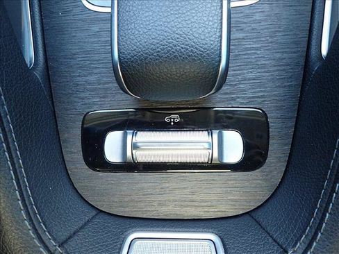 Used 2020 Mercedes-Benz GLE 580 4MATIC image 24
