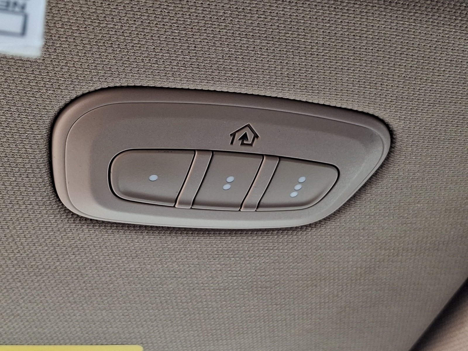 Used 2020 RAM 1500 Laramie AWD/4WD image 28