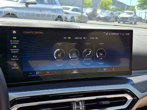 Used 2024 BMW 430i xDrive Convertible w/ M Sport Package AWD/4WD image 22