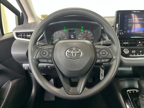 Used 2024 Toyota Corolla LE AWD/4WD image 5