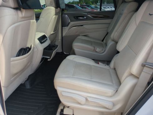 Used 2021 Cadillac Escalade Sport Platinum image 20