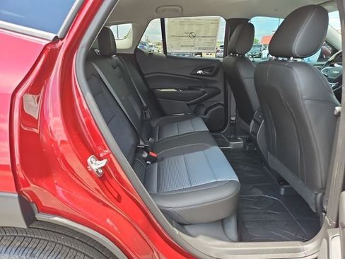 New 2025 Chevrolet Trax LT w/ Driver Confidence Package image 22