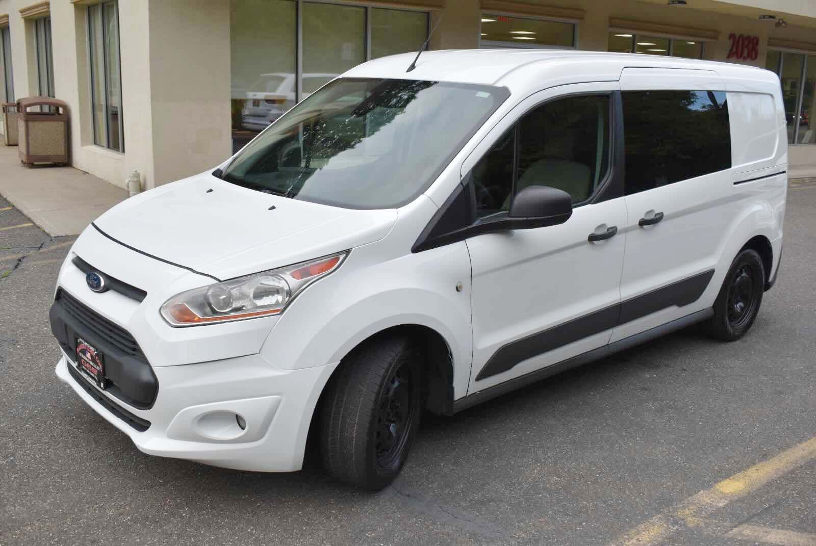 Used 2016 Ford Transit Connect XLT FWD image 8