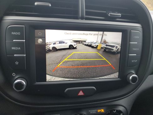 New 2025 Kia Soul LX image 23