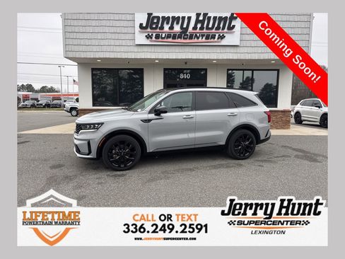 Used 2022 Kia Sorento SX image 1