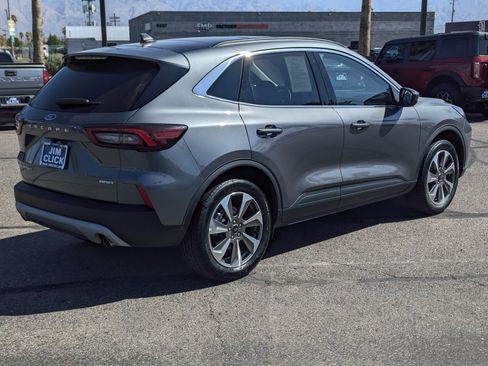 Certified 2025 Ford Escape Platinum AWD/4WD image 2