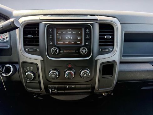Used 2018 RAM 2500 Tradesman w/ Chrome Appearance Group AWD/4WD image 24