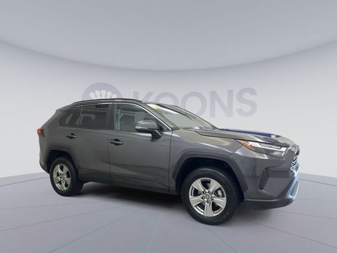 Used 2024 Toyota RAV4 XLE FWD image 10