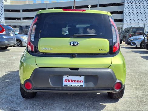 Used 2015 Kia Soul FWD image 23