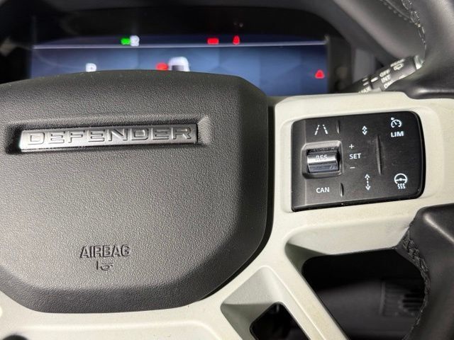 Used 2024 Land Rover Defender 110 S AWD/4WD image 31