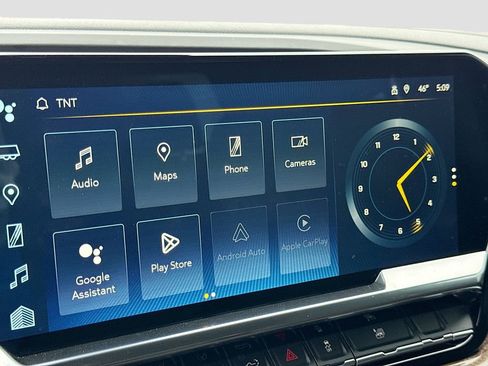 Used 2023 Chevrolet Silverado 1500 LT AWD/4WD image 15