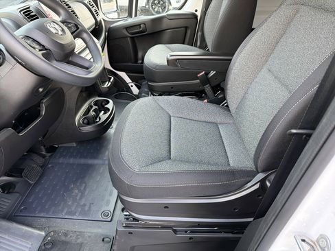 Used 2025 RAM ProMaster 2500 image 10