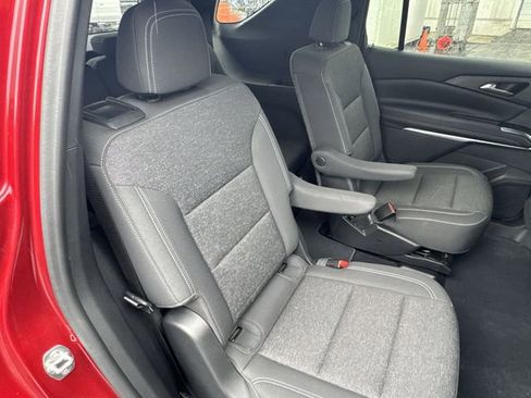 Certified 2024 Chevrolet Traverse LT image 28