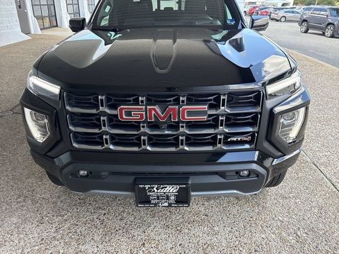 Certified 2026 GMC Canyon AT4 w/ Technology Plus Package AWD/4WD image 32