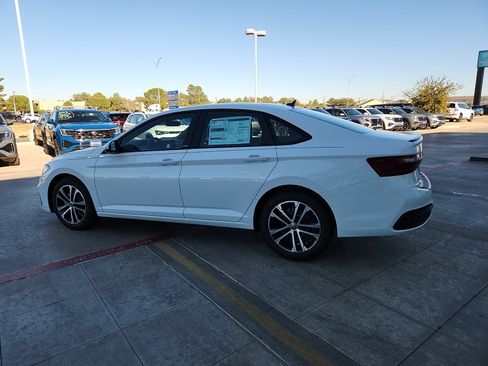 New 2026 Volkswagen Jetta Sport image 4