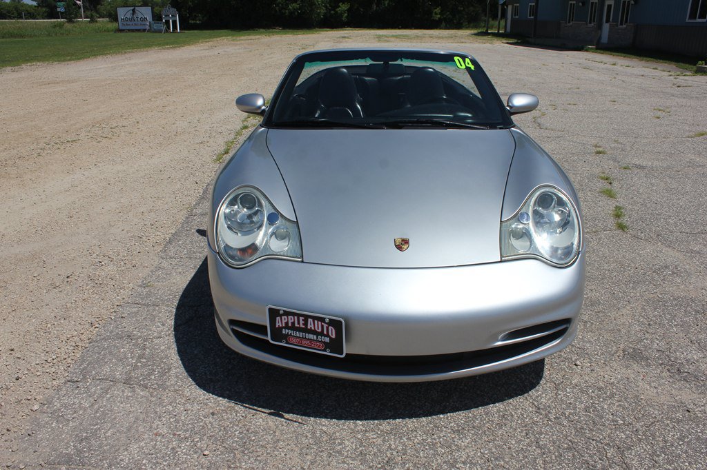 Used 2004 Porsche 911 Carrera RWD image 10