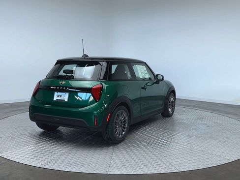 New 2026 MINI Cooper 2-Door Hardtop FWD image 8