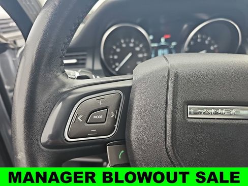 Used 2019 Land Rover Range Rover Evoque SE Premium AWD/4WD image 17