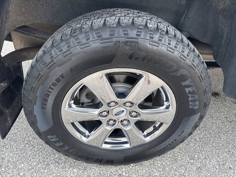 Used 2018 Ford F150 XLT w/ Equipment Group 302A Luxury image 21