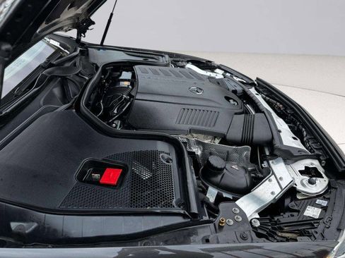 Used 2023 Mercedes-Benz E 450 4MATIC Cabriolet image 55