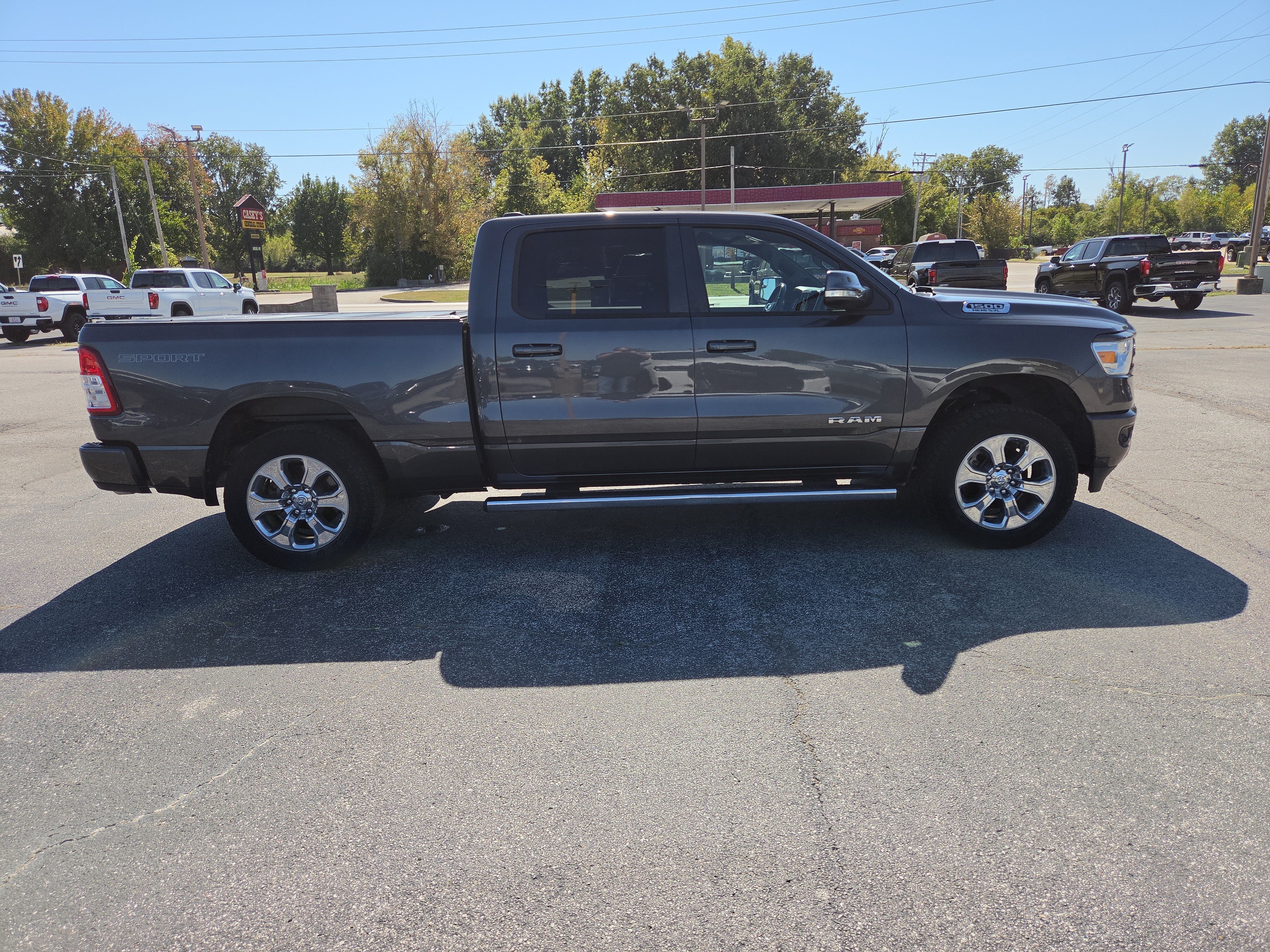 Used 2021 RAM 1500 Big Horn AWD/4WD image 3