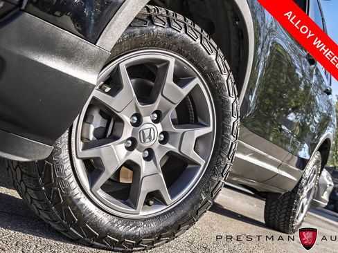 Used 2024 Honda Passport TrailSport image 11
