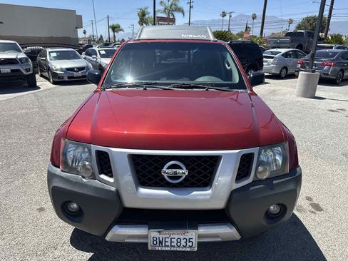Used 2015 Nissan Xterra 2WD image 5
