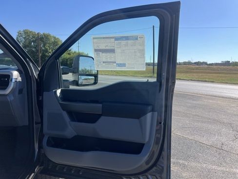 New 2026 Ford F250 4x4 Crew Cab Super Duty image 20