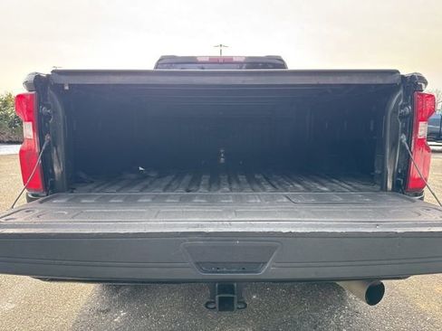 Used 2021 Chevrolet Silverado 2500 LTZ w/ Carhartt Edition image 28