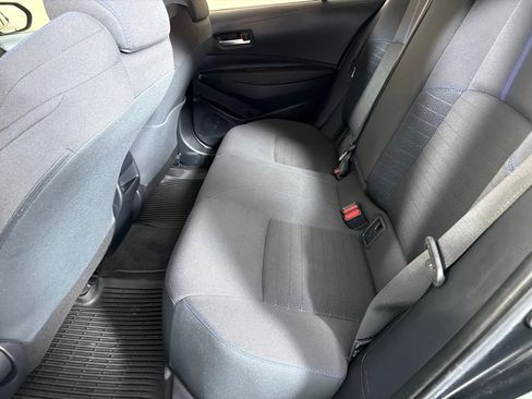 Used 2021 Toyota Corolla SE w/ SE Premium Package FWD image 19