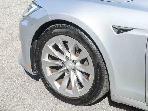 Used 2017 Tesla Model S 90D AWD/4WD image 10