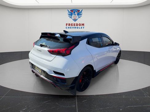 Used 2020 Hyundai Veloster N image 6