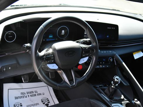 Used 2025 Hyundai Elantra N FWD image 16