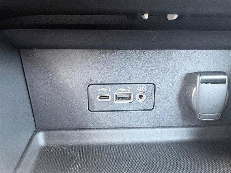 Used 2021 Nissan Sentra SR FWD image 23