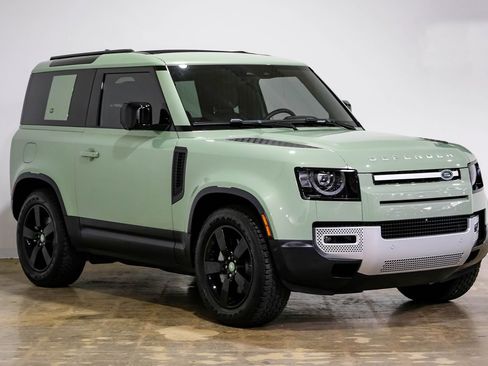 Used 2023 Land Rover Defender 110 75th Limited Edition image 6