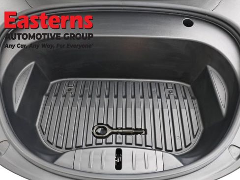 Used 2023 Tesla Model 3 Standard Range image 7