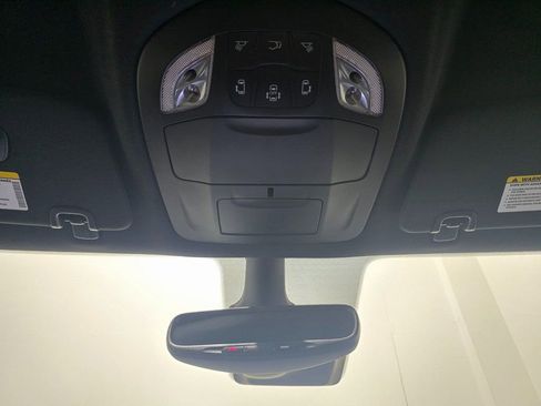 New 2026 Chrysler Pacifica Select image 33