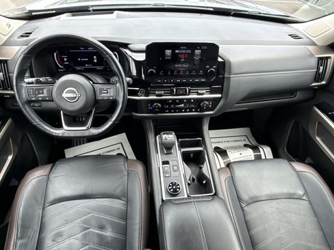 Used 2024 Nissan Pathfinder Platinum w/ Cargo Package AWD/4WD image 22