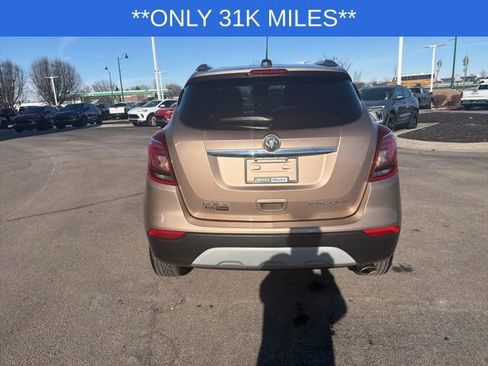 Used 2018 Buick Encore Preferred image 10