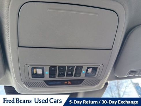 Certified 2022 Ford Explorer XLT w/ Equipment Group 202A image 31