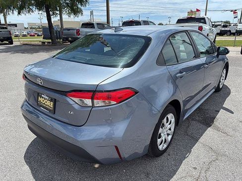 Used 2024 Toyota Corolla LE FWD image 5