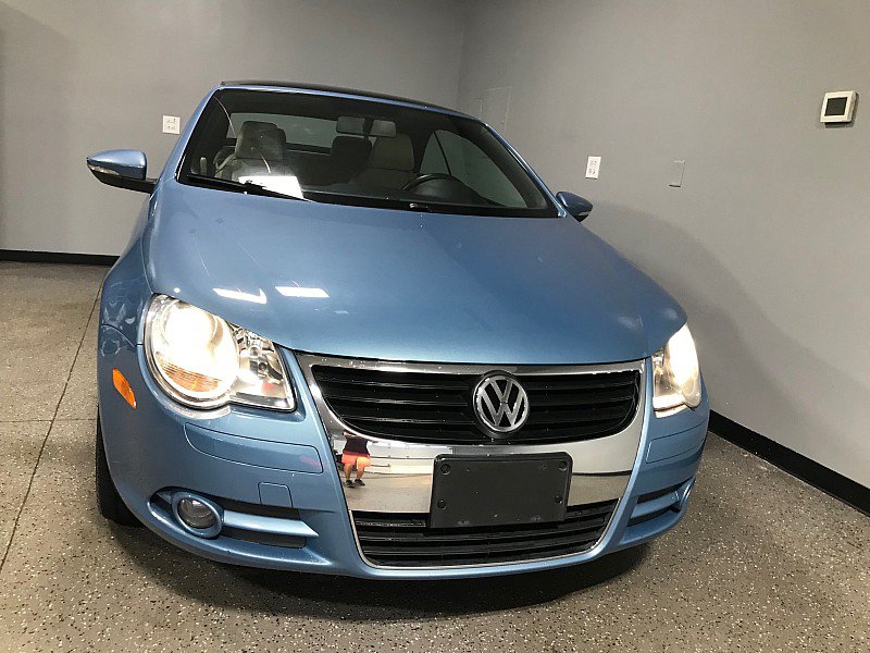 Used 2009 Volkswagen Eos Komfort FWD image 16
