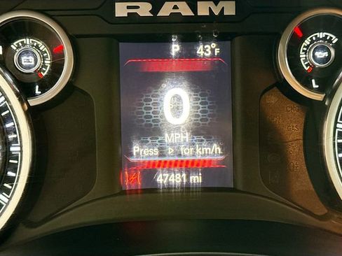 Used 2019 RAM 2500 Tradesman image 13