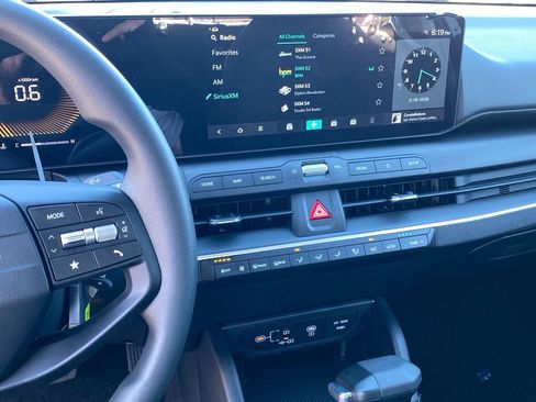 New 2026 Kia K4 LXS image 19