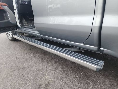 Certified 2024 GMC Sierra 1500 Denali Ultimate AWD/4WD image 36