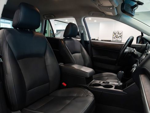 Used 2016 Subaru Outback 2.5i Limited w/ Popular Package #4 image 22