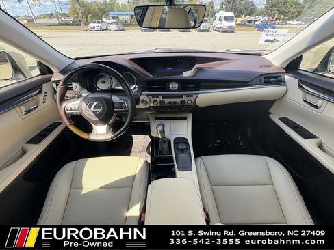 Used 2016 Lexus ES 350 image 18