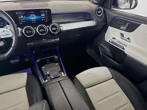 Used 2021 Mercedes-Benz GLB 35 AMG 4MATIC image 26