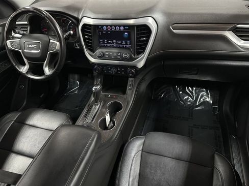 Used 2019 GMC Acadia SLT w/ Black Edition image 12